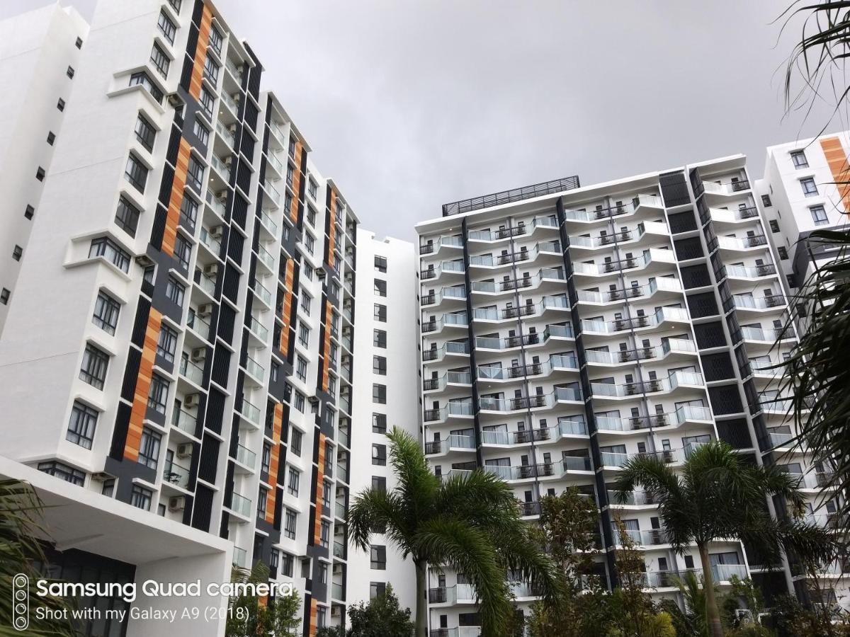 De Lavelle Suites @ Timur Bay Seafront Residence Kuantan Esterno foto