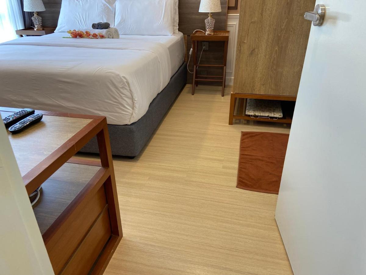 De Lavelle Suites @ Timur Bay Seafront Residence Kuantan Esterno foto