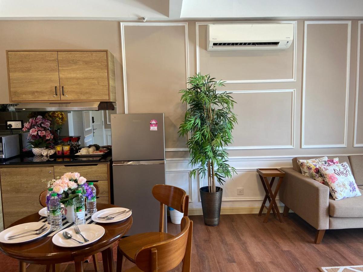 De Lavelle Suites @ Timur Bay Seafront Residence Kuantan Esterno foto